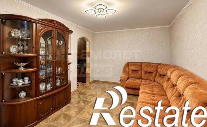 2-комн квартира улица Лабужского, 4,  д. 4
